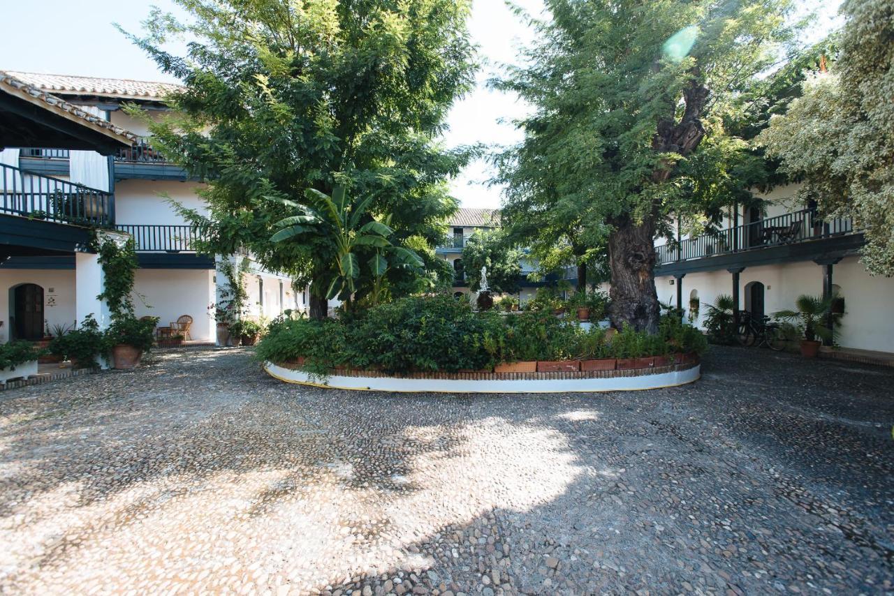 Aitana'S Retreat With Charming Garden Sevilha Exterior foto