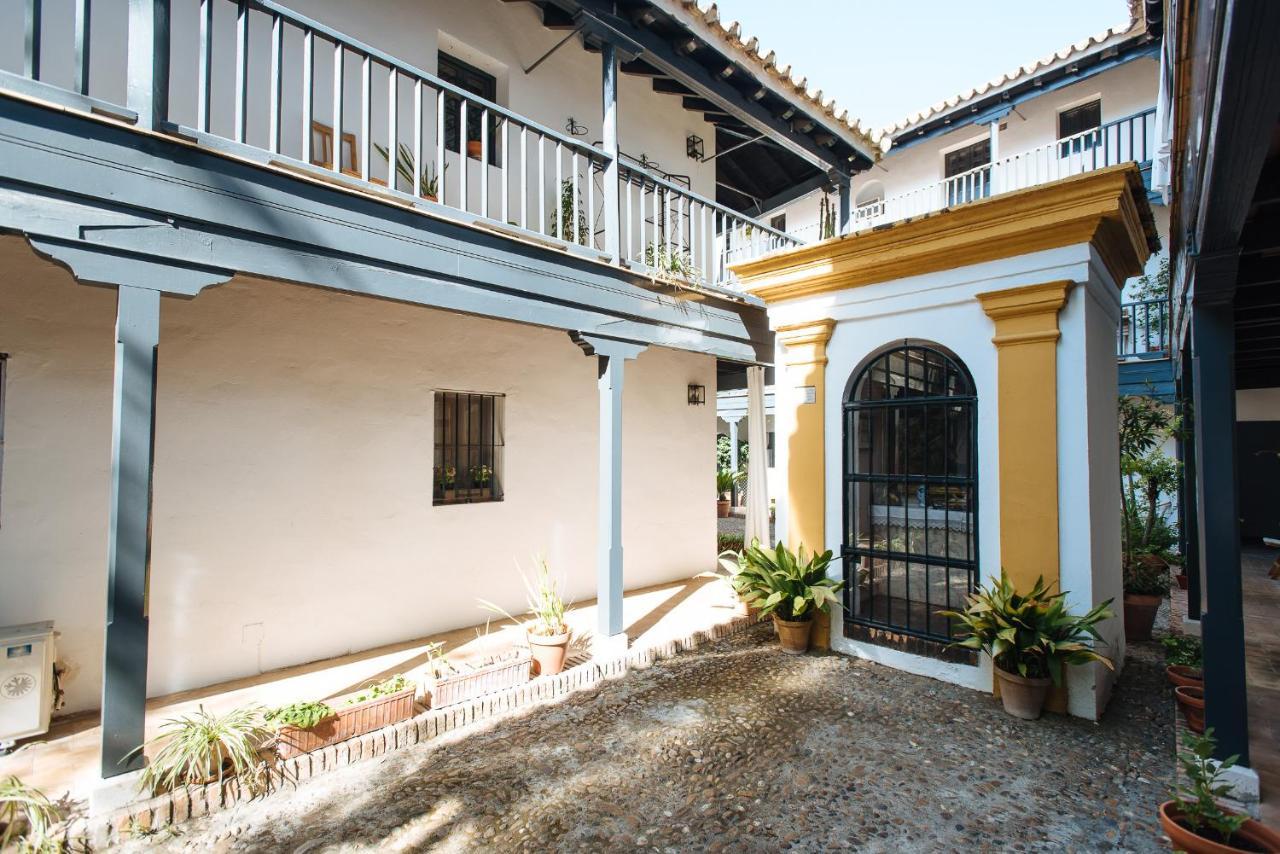 Aitana'S Retreat With Charming Garden Sevilha Exterior foto